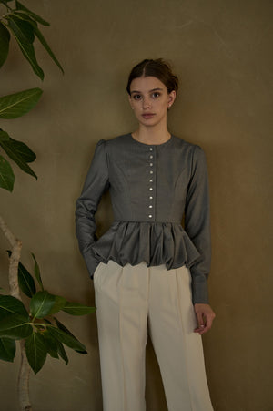 Bloom Pepulum Top <br> -Gray-