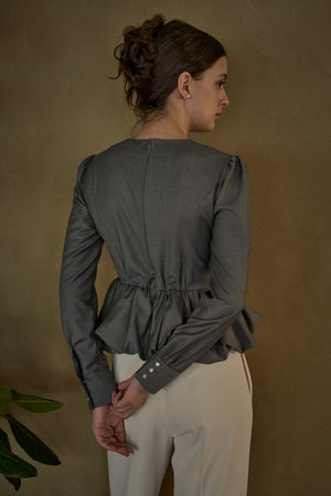Bloom Pepulum Top <br> -Gray-