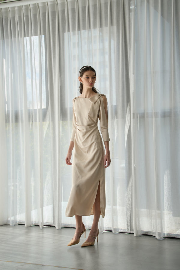Shoulder Ribbon Satin Drape one piece <br> -Champagne.BEG-