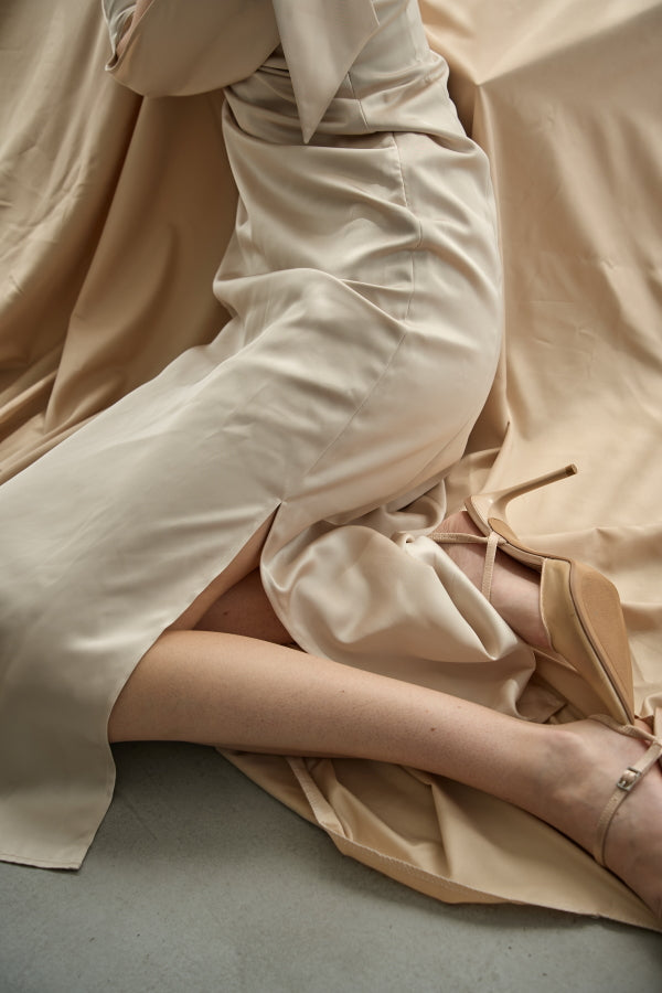 Shoulder Ribbon Satin Drape one piece -Champagne.BEG- – ERADIE