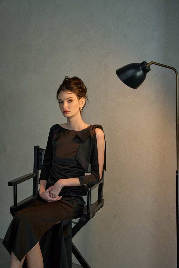 Shoulder Ribbon Satin Drape one piece -Black- – ERADIE