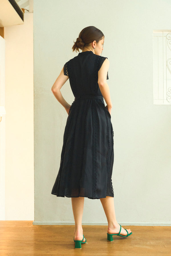 新品　ERADIE エラディエ　ドットジャガードテープレースワンピース ERADIE ワンピース Dot Jacquard Tape Lace one-piece ドット